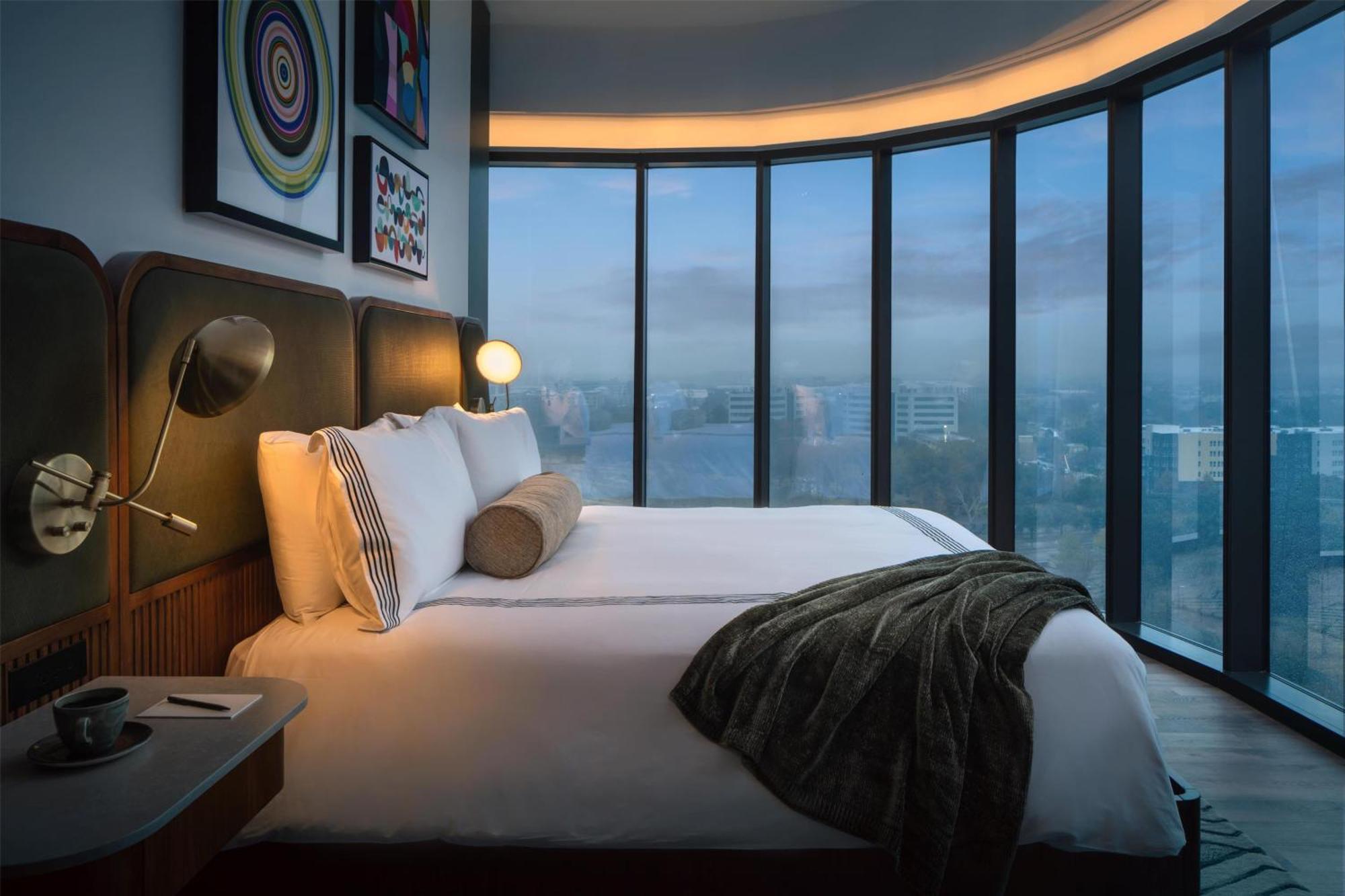 Thompson Houston, By Hyatt Hotel Ngoại thất bức ảnh