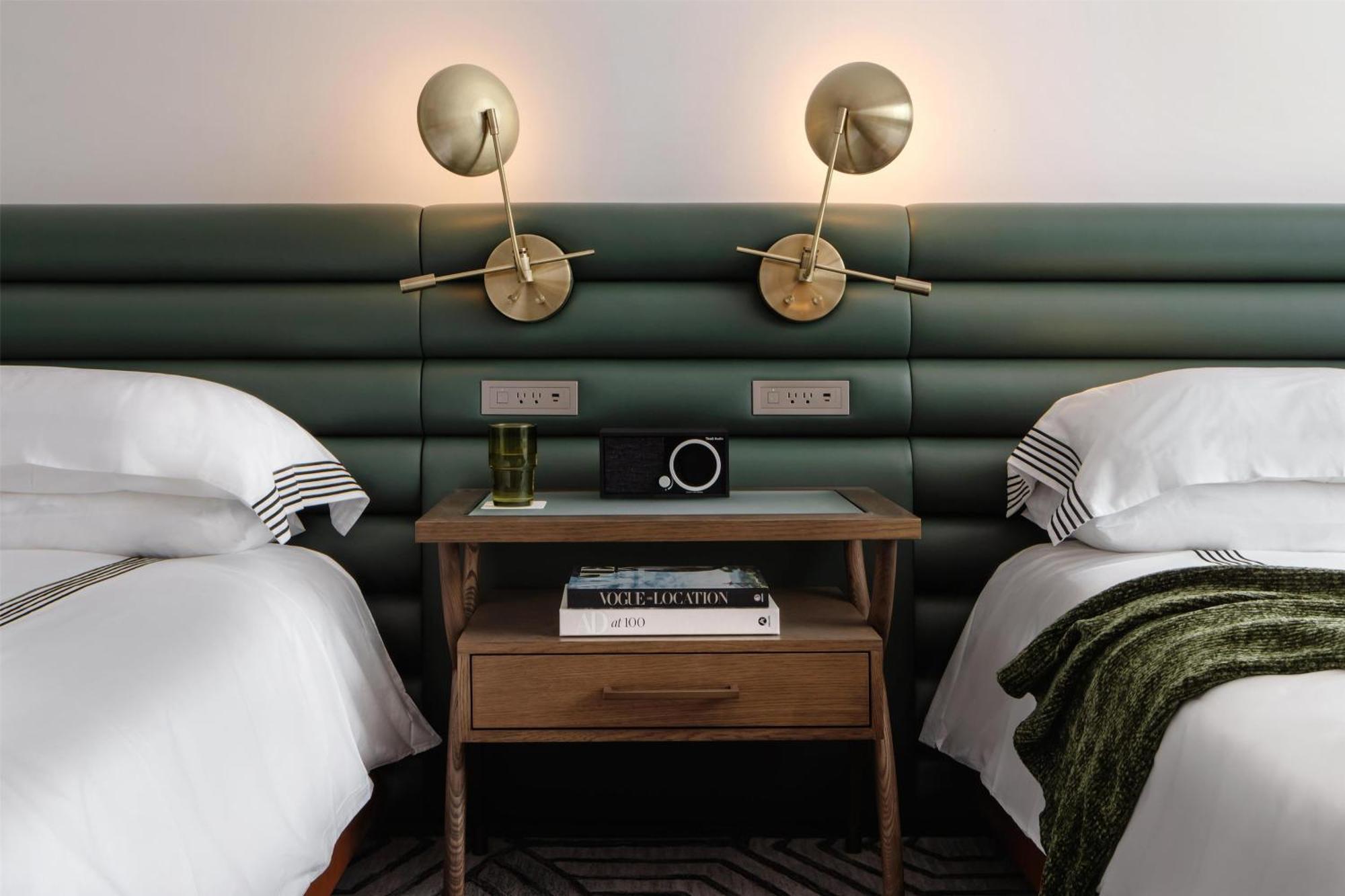 Thompson Houston, By Hyatt Hotel Ngoại thất bức ảnh